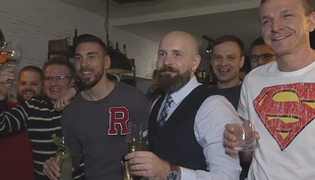 Poslanci primátorovi Trnavy opäť schválili maximálny plat a zároveň razantné zvýšenie daní