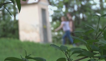 Muž s kamerou v Ružomberku opäť napáda mladé pary. Podobné prípady zaznamenali aj v roku 2018
