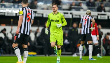 Tréner Newcastlu vyslovil dôveru Dúbravkovi. Slovák so životnou šancou, konkurenciou Karius
