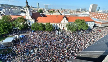Študenti pripravili na pondelok tretí protikorupčný pochod