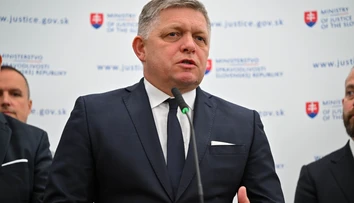 Kliment pojednával korupčné kauzy Smeru, do väzby vzal premiérovho poradcu. Fico chce, aby ho disciplinárne stíhali