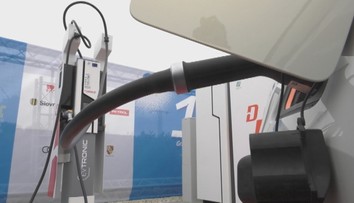 ÚVO preverí súťaž o nabíjacie stanice na diaľničných odpočívadlách