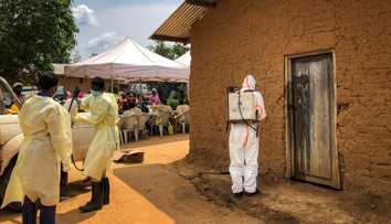 V Konžskej demokratickej republike sa rozrastá ebola, zasiahla ďalšie veľké mesto