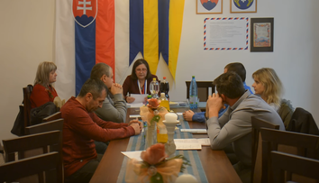 Starostka Fekišoviec opäť púta pozornosť. Miestni sa sťažujú, že šachuje s obecným majetkom