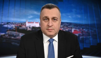 Andrej Danko spoznal ďalší trest za nezodpovednú jazdu a zničený semafor. Bez reptania ho prijal