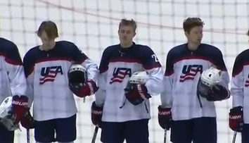 VIDEO: Obrovský trapas. Americkým mladíkom pustili po triumfe slovenskú hymnu