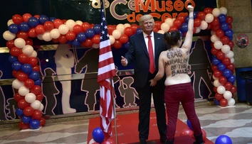 Feministky sa vtipne pomstili Trumpovi: Chyťme patriarchát za gule!