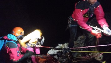 Horolezkyňa sa pošmykla v masíve štítu vo Vysokých Tatrách. Na pomoc jej prišli horskí záchranári