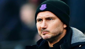 Po roku končí. Everton odvolal trénera Franka Lamparda
