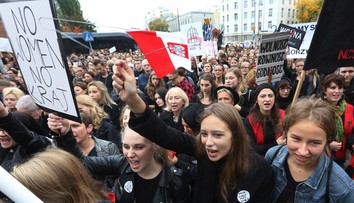 Poľský parlament odmietol prísnejší zákon o interrupciách