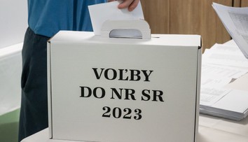 Strany súperili aj o milióny eur zo štátneho príspevku. Výpočty ukázali, o koľko si prilepšia