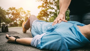 VIDEO: Svetový deň záchrany života. Naučte sa krok po kroku správne resuscitovať