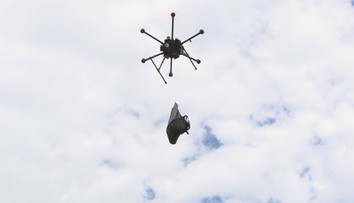 Nahradia kuriérov a vyriešia dopravné zápchy. Ministerstvo dopravy pripravuje pravidlá pre drony