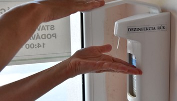 Veľké Kapušany čelia epidémii žltačky, mesto ruší podujatia