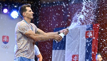 V top desiatke až traja Slováci. Šampión Beňuš gratuloval aj fenomenálnemu Martikánovi