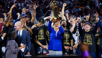 Za tri roky získal tri tituly a každý v inom športe. Jeho nevydareným „dieťaťom“ je len Arsenal