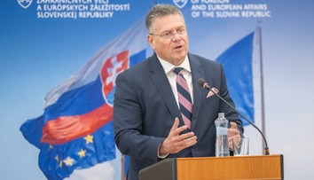 Von der Leyenová v stredu predstaví zloženie Európskej komisie. Ostane Šefčovič podpredsedom?