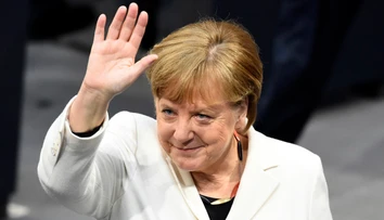 Bundestag zvolil Merkelovú po štvrtýkrát za kancelárku