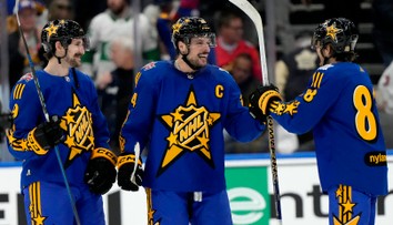 Tím Austona Matthewsa triumfoval v Zápase hviezd NHL. Budúci rok sa hokejová exhibícia konať nebude