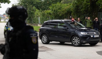 Atentát na premiéra prekvalifikovali na teroristický útok