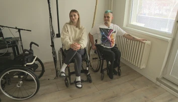 Rakovina ho pripútala na invalidný vozík. So snúbenicou ukazujú, že aj hendikep ich posúva vpred