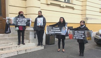 Rodičia Sebastiána († 3) sa stretli s obvinenými lekárkami. Ony odmietajú vinu za jeho smrť