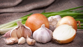 Keď cibuľa a cesnak kraľujú kuchyni: Táto kombinácia vám zmení život