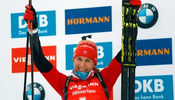 Nasťa Kuzminová na 2. mieste v stíhacích pretekoch na 10 km v Oberhofe