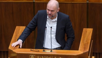 Sulík tvrdí, že za výstavu EXPO Dubaj ušetril milión eur. Koalícia ho vyzvala, aby škody uhradil