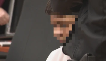 Alex (14), ktorý chcel v škole útočiť sekerou, už spoznal svoj trest