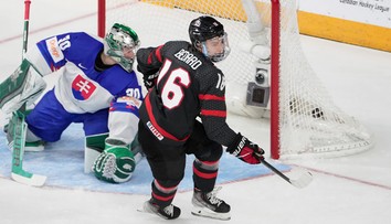 Slováci potrápili Kanadu, prehrali až po predĺžení. Kouč Feneš: Asi najlepší zápas v kariére