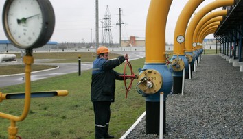 EÚ a USA sľubujú dostatok dodávok plynu pre Európu a aj pre jej susedov