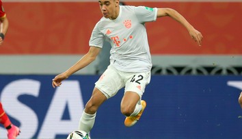 Hviezdička Bayernu dostala od FIFA zelenú. Anglickú reprezentáciu vymení za nemeckú