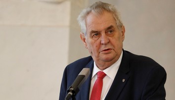 Zeman chcel zabrániť rozdeleniu Československa vytvorením únie
