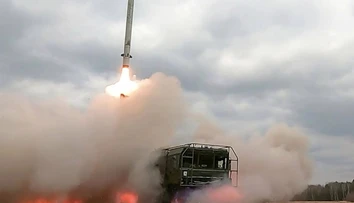 VIDEO: Rusko spustilo tretiu fázu vojenských cvičení s jadrovými zbraňami