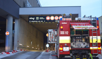 Poplach na autobusovej stanici v Bratislave. Pre požiar evakuovali cestujúcich aj ľudí z nákupného centra