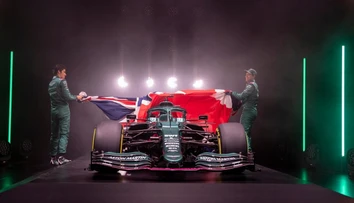 VIDEO: Aston Martin ukázal prvý monopost po 60 rokoch. S touto mašinou sa chce vrátiť medzi špičku