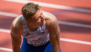 VIDEO: Predbehli ho šprintéri z vymyslených pretekov. Volko o OH prišiel nešťastne, až bizarne