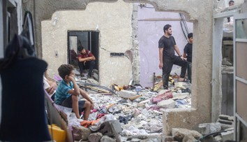 Z masového hrobu na juhu Pásma Gazy exhumovali ďalších 73 tiel