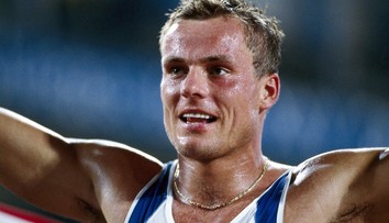 Olympijský víťaz z Česka dlhuje 1,7 miliardy korún. Teraz predáva svoje medaily vrátane zlata z Barcelony