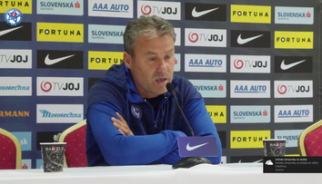 Hapal to po vypadnutí so slzami v očiach povedal na rovinu