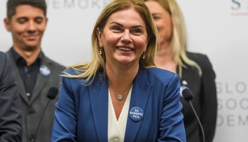 Smer je už pre európskych socialistov krajne pravicový. Ako nezaradení europoslanci budú mať malý vplyv