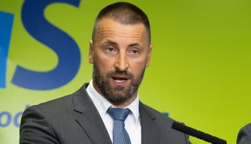 Viskupič napokon nebude kandidovať za predsedu SaS. Oznámil, že podporí Gröhlinga