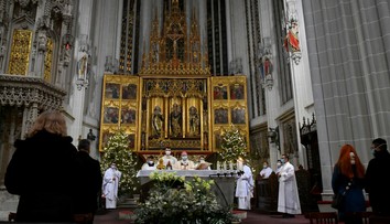 Na polnočné sväté omše na Vianoce platí výnimka zo zákazu vychádzania