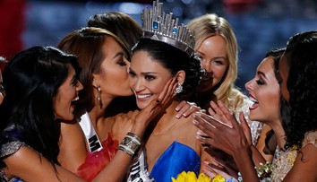 Trapas na Miss Universe. Moderátor urobil poriadne faux pas