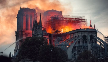 Rok od ničivého požiaru. Ako vyzerá katedrála Notre Dame dnes?