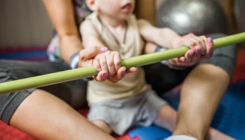 Len osem na svete. Daniel (7) má vzácnu genetickú poruchu, od šiestich mesiacov sa prestal vyvíjať