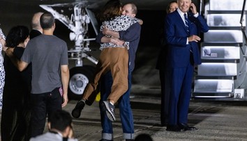 Najväčšia výmena väzňov medzi Západom a Ruskom od studenej vojny: Gershkovich a Whelan pristáli v USA