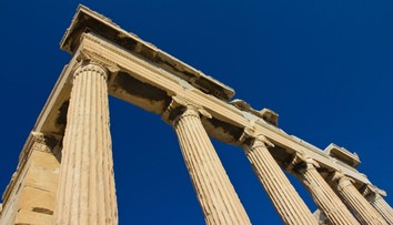 Známu historickú pamiatku v Grécku museli pre horúčavy zatvoriť