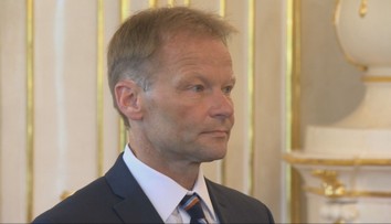 OLAF vyšetruje vážne podozrenia, v ktorých sa spomína exminister Vazil Hudák